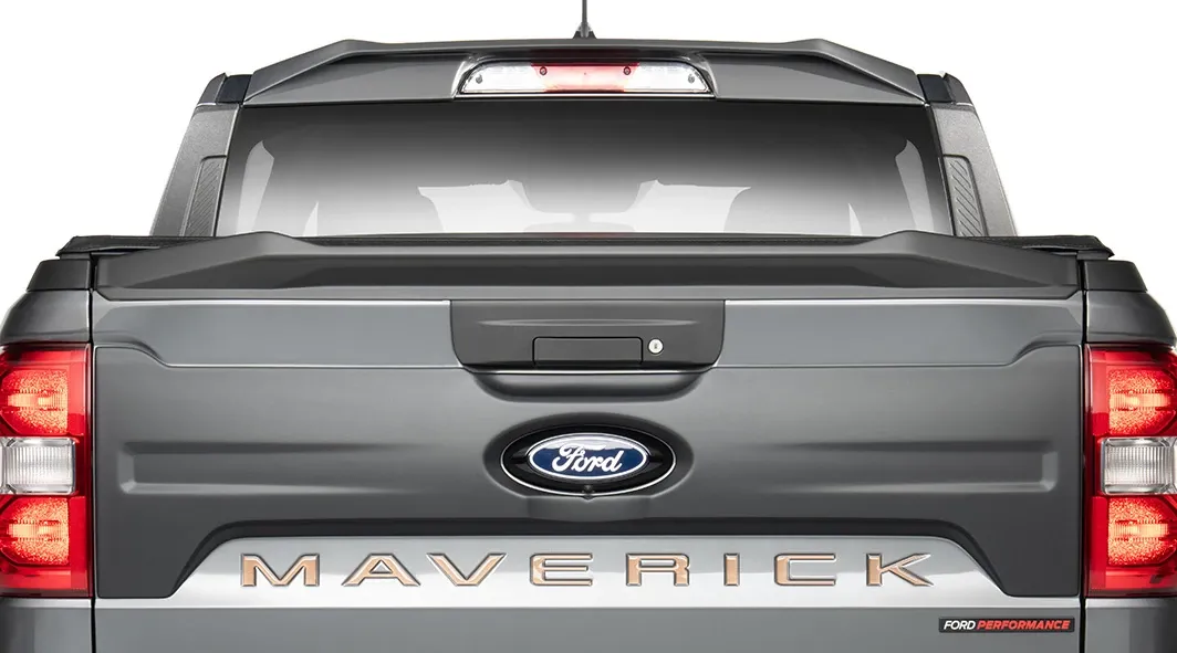 Tailgate Spoiler by Air Design